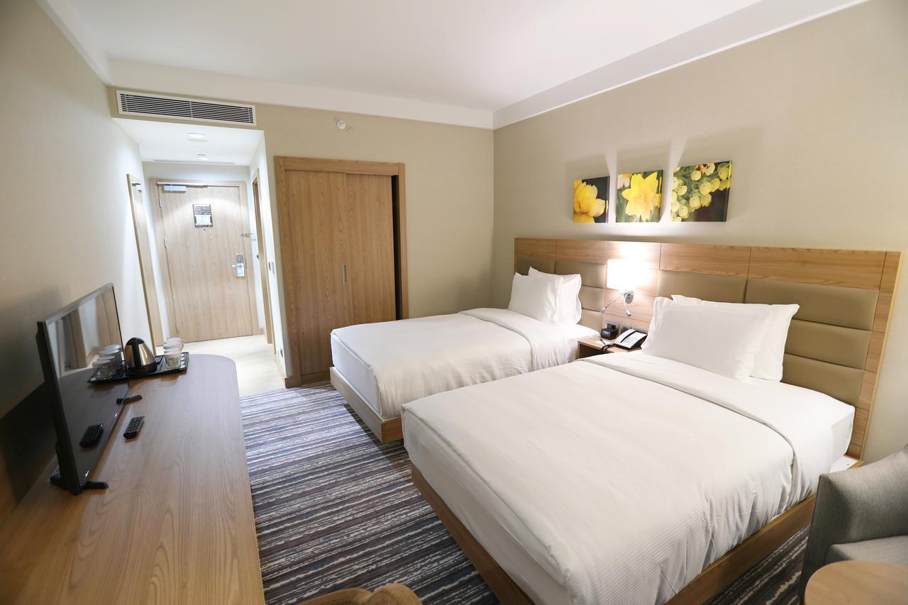Hilton Garden Inn 아디야만 외부 사진